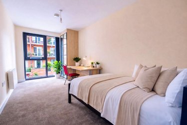 3 bed flat, Ecco, Highfield, Sheffield, S118BP - Image 10