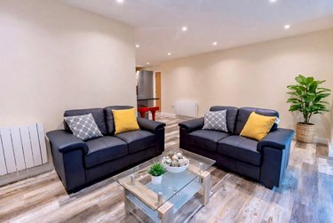 3 bed flat, Ecco, Highfield, Sheffield, S118BP - Image 6