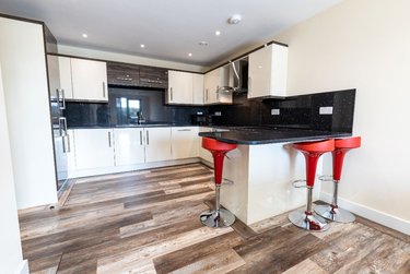 3 bed flat, Ecco, Highfield, Sheffield, S118BP - Image 1