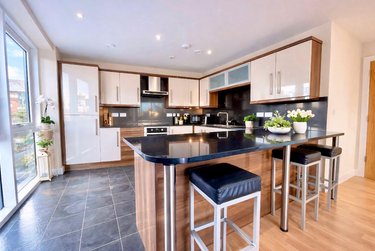 6 bed flat, Apt 2, 112 Ecclesall Road, Sharrow, Sheffield, S118JB - Image 5