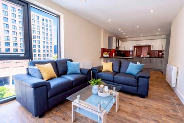 3 bed flat, Ecco, Highfield, Sheffield, S118BP - Image 5