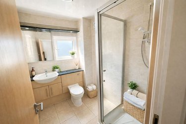 5 bed flat, Montgomery Place, Upperthorpe, Sheffield, S63BW - Image 13