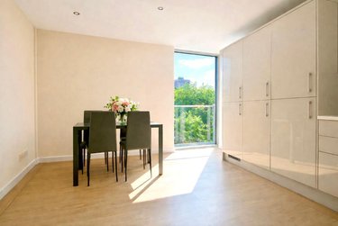 5 bed flat, Montgomery Place, Upperthorpe, Sheffield, S63BW - Image 3