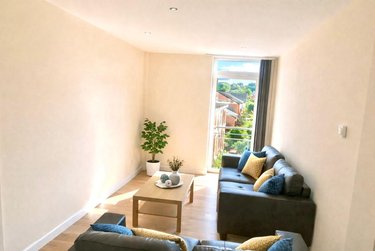 5 bed flat, Montgomery Place, Upperthorpe, Sheffield, S63BW - Image 5