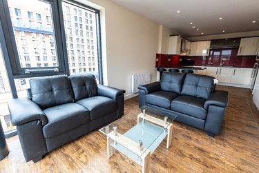 3 bed flat, Ecco, Highfield, Sheffield, S118BP - Image 3