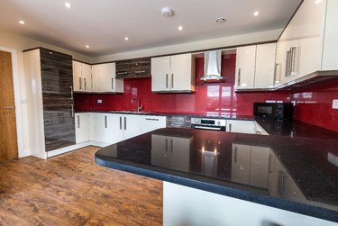 2 bed flat, Ecco, Highfield, Sheffield, S118BP - Image 2