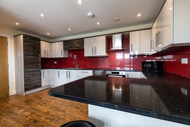 2 bed flat, Ecco, Highfield, Sheffield, S118BP - Image 2