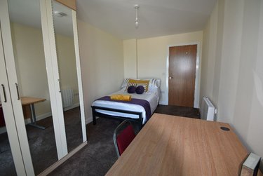 2 bed flat, Ecco, Highfield, Sheffield, S118BP - Image 8