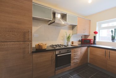 5 bed house, Broomspring Lane, Broomhall, Sheffield, S102FD - Image 2