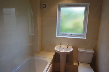 4 bed house, Headford Gardens, Devonshire Green, Sheffield, S37XB - Image 4