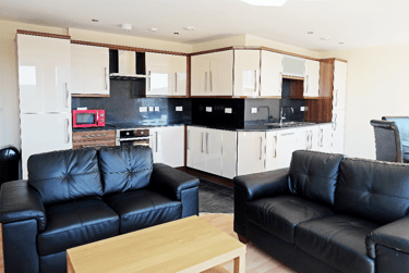 4 bed flat, 112 Ecclesall Road, Sharrow, Sheffield, S118JB - Image 1