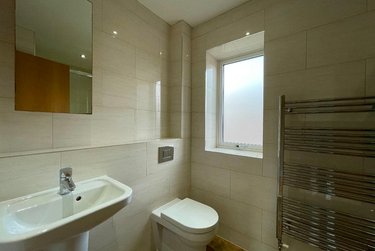 6 bed flat, Apt 4, 116 Ecclesall Road, Sharrow, Sheffield, S118JB - Image 9