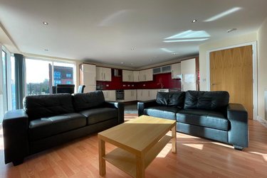 5 bed flat, Apt. 3, 116 Ecclesall Road, Sharrow, Sheffield, S118JB - Image 2