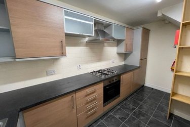 4 bed house, Broomspring Close, Devonshire Green, Sheffield, S37XA - Image 2