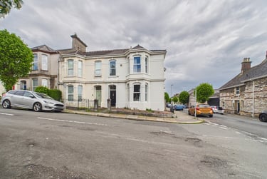 6 bed house, May Terrace, St Judes, Plymouth, PL48PP - Image 1