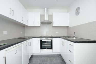 6 bed house, May Terrace, St Judes, Plymouth, PL48PP - Image 10