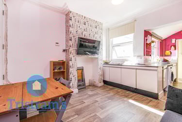 4 bed house, Claude Street, Nottingham, NG72LA - Image 9