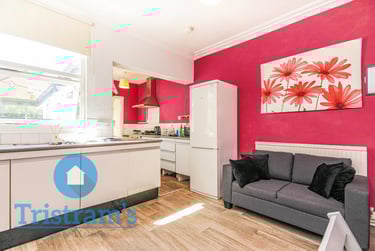 4 bed house, Claude Street, Nottingham, NG72LA - Image 7
