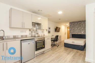 1 bed studio, Talbot Street, Nottingham, NG15GL - Image 3