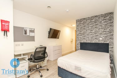 1 bed studio, Talbot Street, Nottingham, NG15GL - Image 4