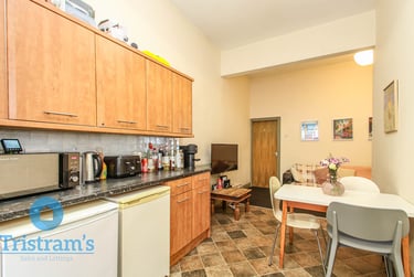 3 bed flat, Waterloo Road, Nottingham, NG74AU - Image 7