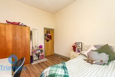 3 bed flat, Waterloo Road, Nottingham, NG74AU - Image 6