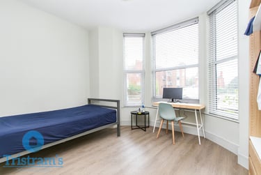 3 bed flat, Melton Road, West Bridgford, Nottingham, NG27NW - Image 8