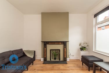 2 bed house, Lonsdale Road, Radford, Nottingham, NG73DU - Image 1