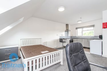 4 bed house, Lower Road, Nottingham, NG92GT - Image 6