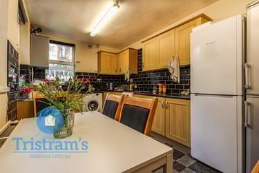 3 bed house, Leslie Road, Nottingham, NG76PR - Image 4