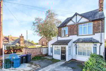4 bed house, Loughborough Road, Nottingham, NG27JS - Image 1
