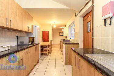 5 bed house, Bute Avenue, Nottingham, NG71QB - Image 4