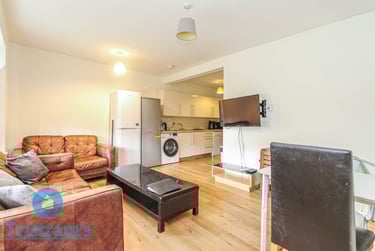 5 bed house, Beeston Road, Nottingham, NG72JQ - Image 4