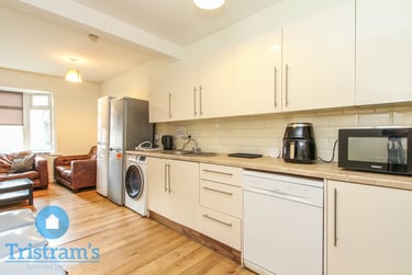 5 bed house, Beeston Road, Nottingham, NG72JQ - Image 5