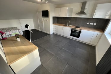 1 bed house, Fletcher Road, Nottingham, NG92EL - Image 3