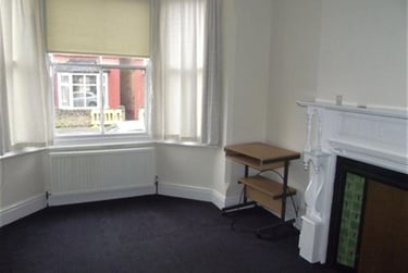 3 bed house, Leslie Road, Forest Fields, Nottingham, NG76PR - Image 7