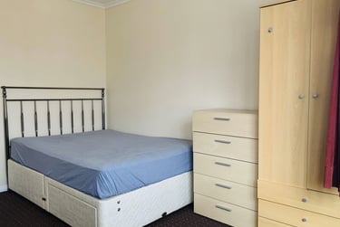 3 bed house, Runswick Drive, Wollaton, Nottingham, NG81JB - Image 5