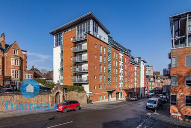 2 bed flat, Ropewalk Court, Arboretum, Nottingham, NG15BJ - Image 1