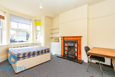 3 bed house, Lace Street, Dunkirk, Nottingham, NG72JT - Image 2