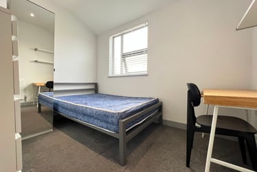3 bed flat, Stratford Road, West Bridgford, Nottingham, NG26BA - Image 3