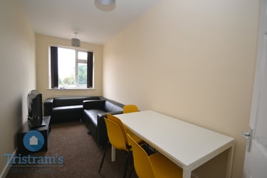 3 bed flat, High Road, Nottingham, NG92LH - Image 11