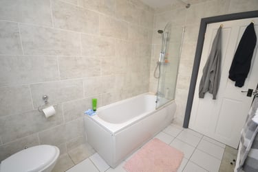 2 bed house, Hoyland Avenue, Dunkirk, Nottingham, NG72NJ - Image 6