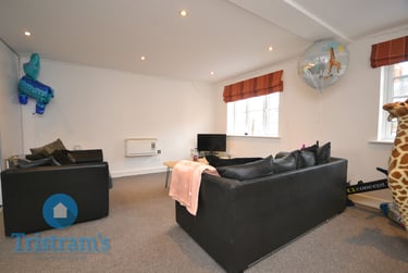 3 bed flat, Low Pavement, Nottingham, NG17DG - Image 9