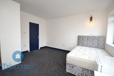 1 bed studio, Peveril Street, Radford, Nottingham, NG74AJ - Image 2