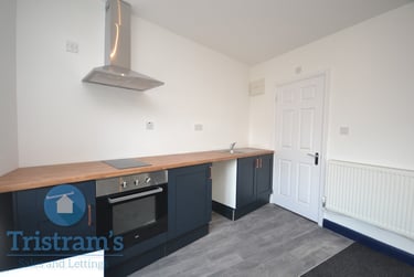 1 bed studio, Peveril Street, Radford, Nottingham, NG74AJ - Image 3