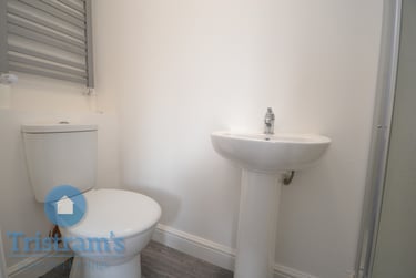 1 bed studio, Peveril Street, Radford, Nottingham, NG74AJ - Image 4