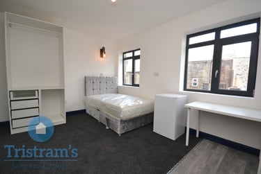 1 bed studio, Peveril Street, Nottingham, NG74AJ - Image 2