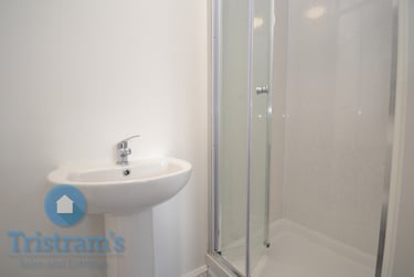 1 bed studio, Peveril Street, Radford, Nottingham, NG74AJ - Image 5