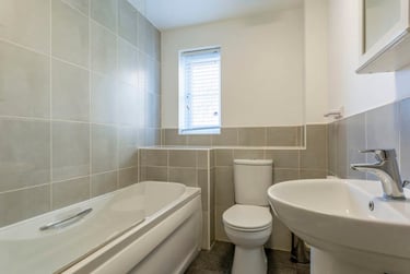 2 bed flat, Wakefield Close, Nottingham, NG117HB - Image 5