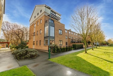 2 bed flat, Wakefield Close, Nottingham, NG117HB - Image 3